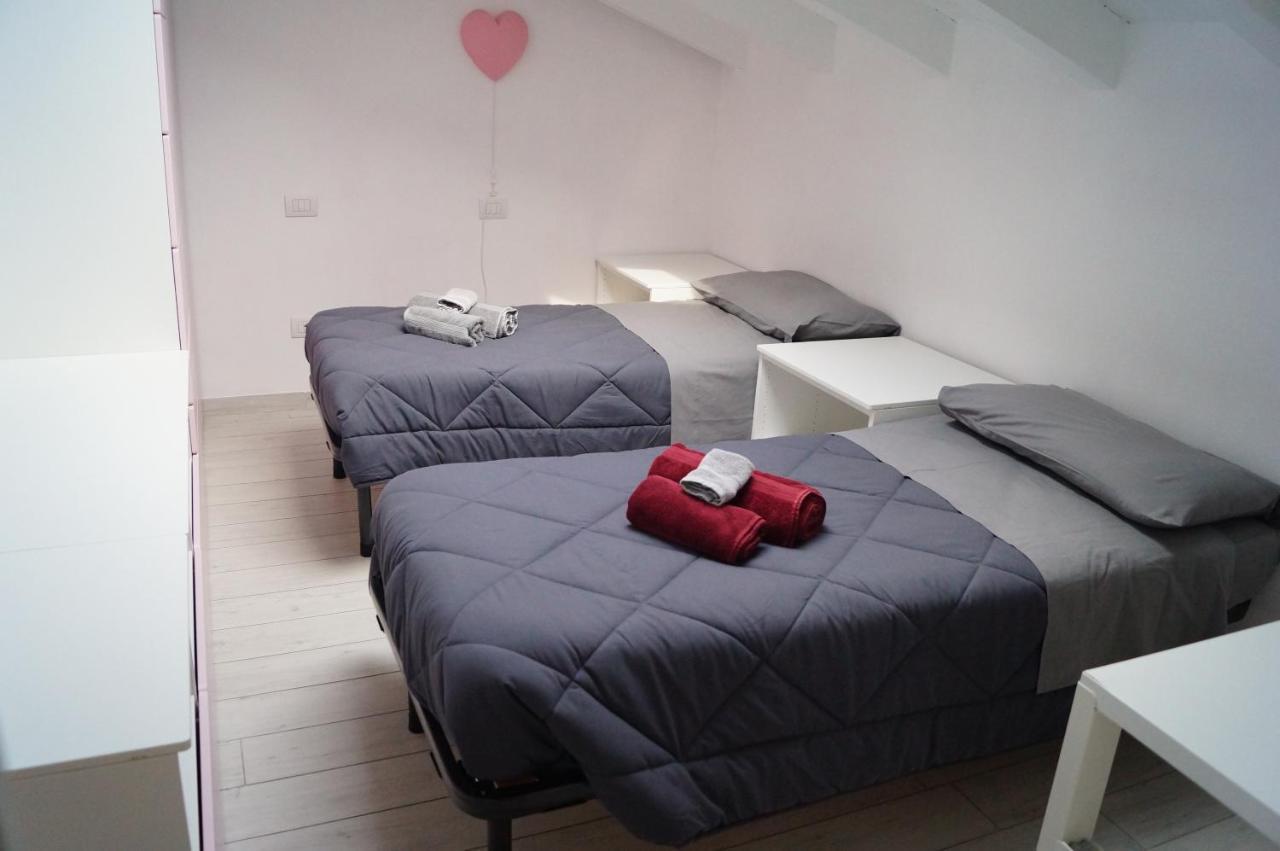 Charme Lake Loft Ispra Eksteriør billede